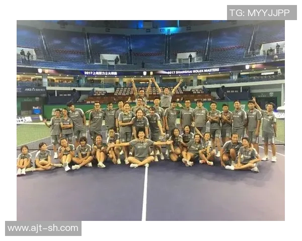 上海网球队的战术解析与阵地战深度剖析 上海网球队的战术解析与阵地战深度剖析