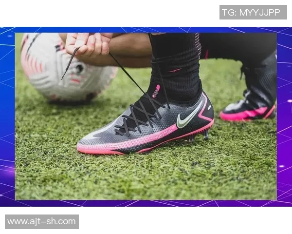 探索足球鞋的科技创新与设计发展对运动表现的影响与未来趋势