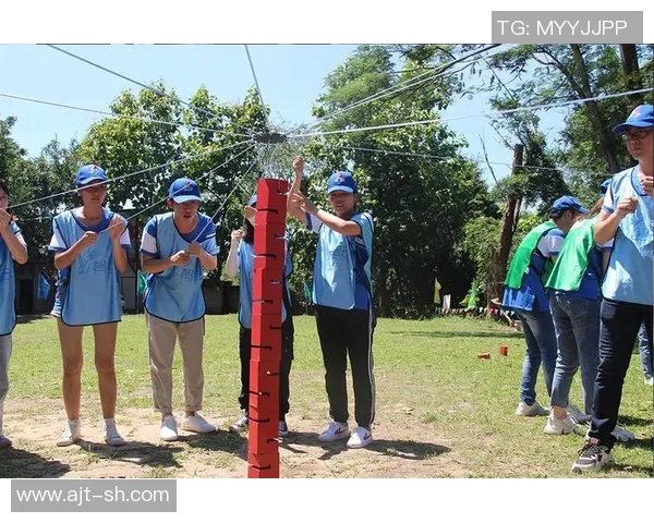 竞技赛场上的争锋对决与团队协作精神的完美融合探析 竞技赛场上的争锋对决与团队协作精神的完美融合探析