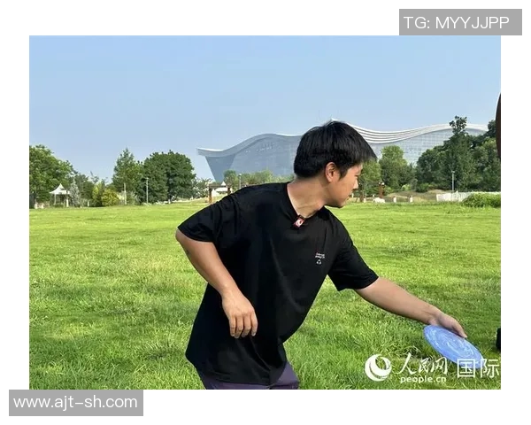 成都飞盘队的节奏与热情：探索飞盘运动的魅力与发展之路