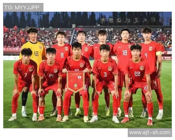 中国足球明星停球绝技揭秘如何在比赛中展现卓越的控球能力与技巧